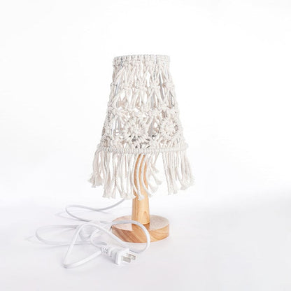 Decoratieve kegelvormige lamp met elegante keramische voet