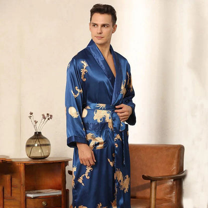 Robe élégante en soie fluide