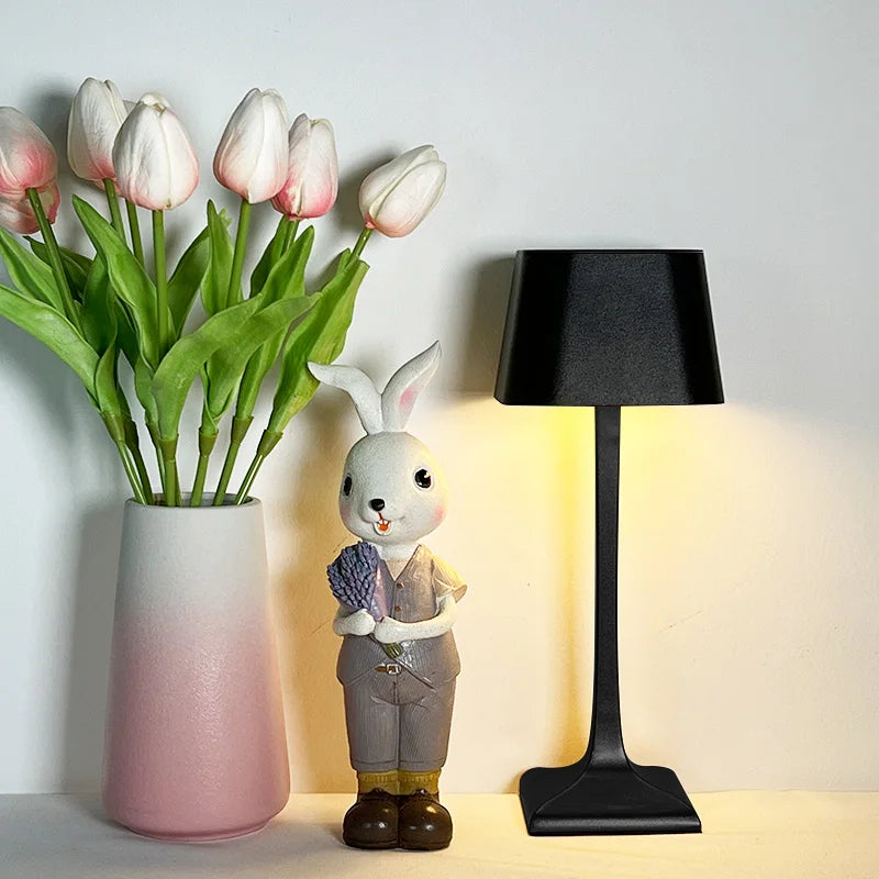 Lampe de table LED carrée à alimentation USB