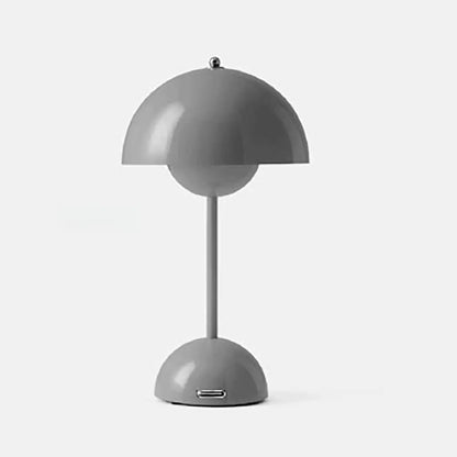 Design tafellamp met chique verlichting