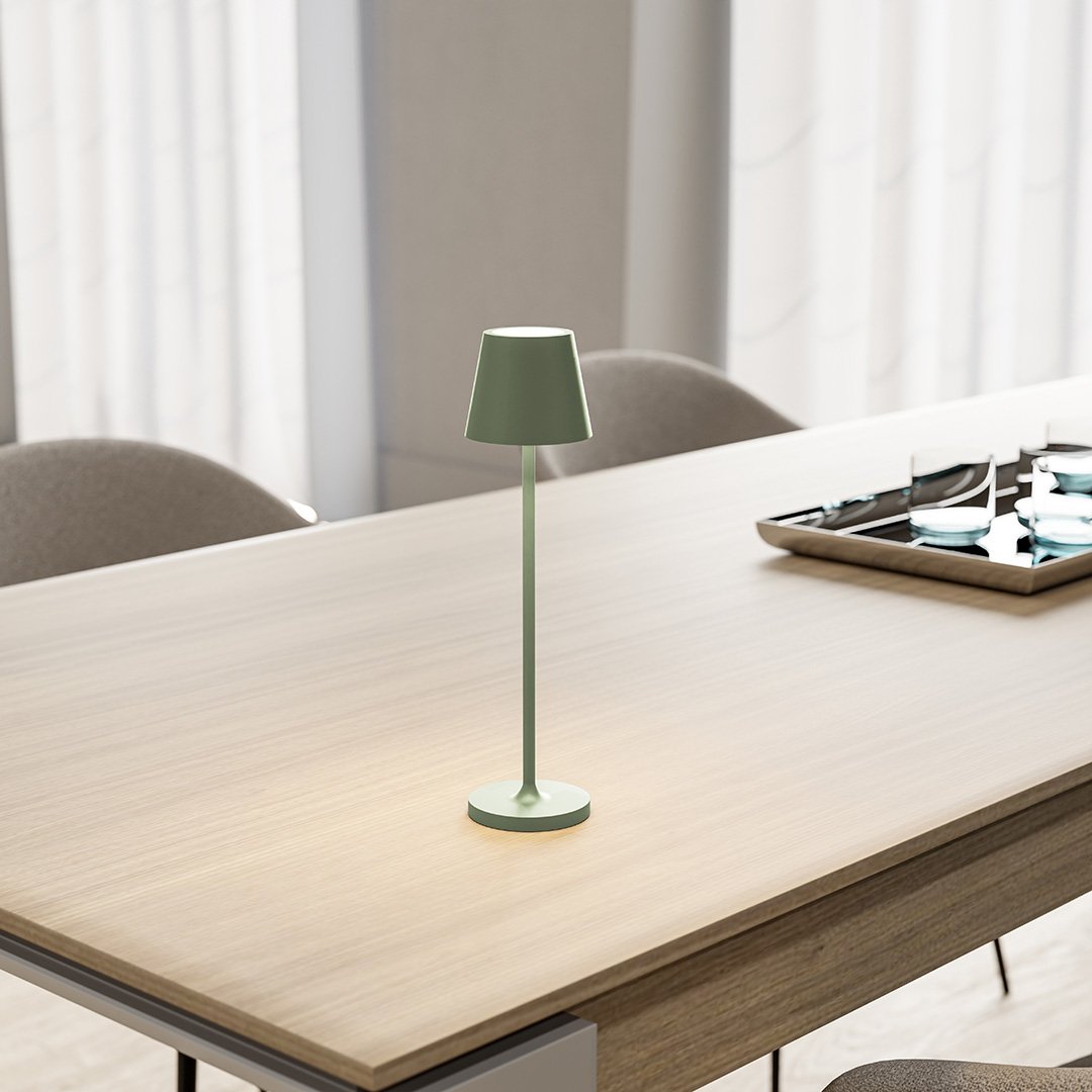 Compacte LED-lamp met touchscreen en lange levensduur