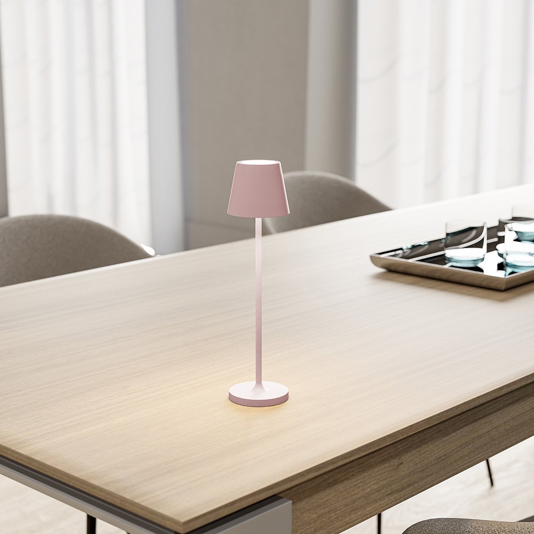 Compacte LED-lamp met touchscreen en lange levensduur